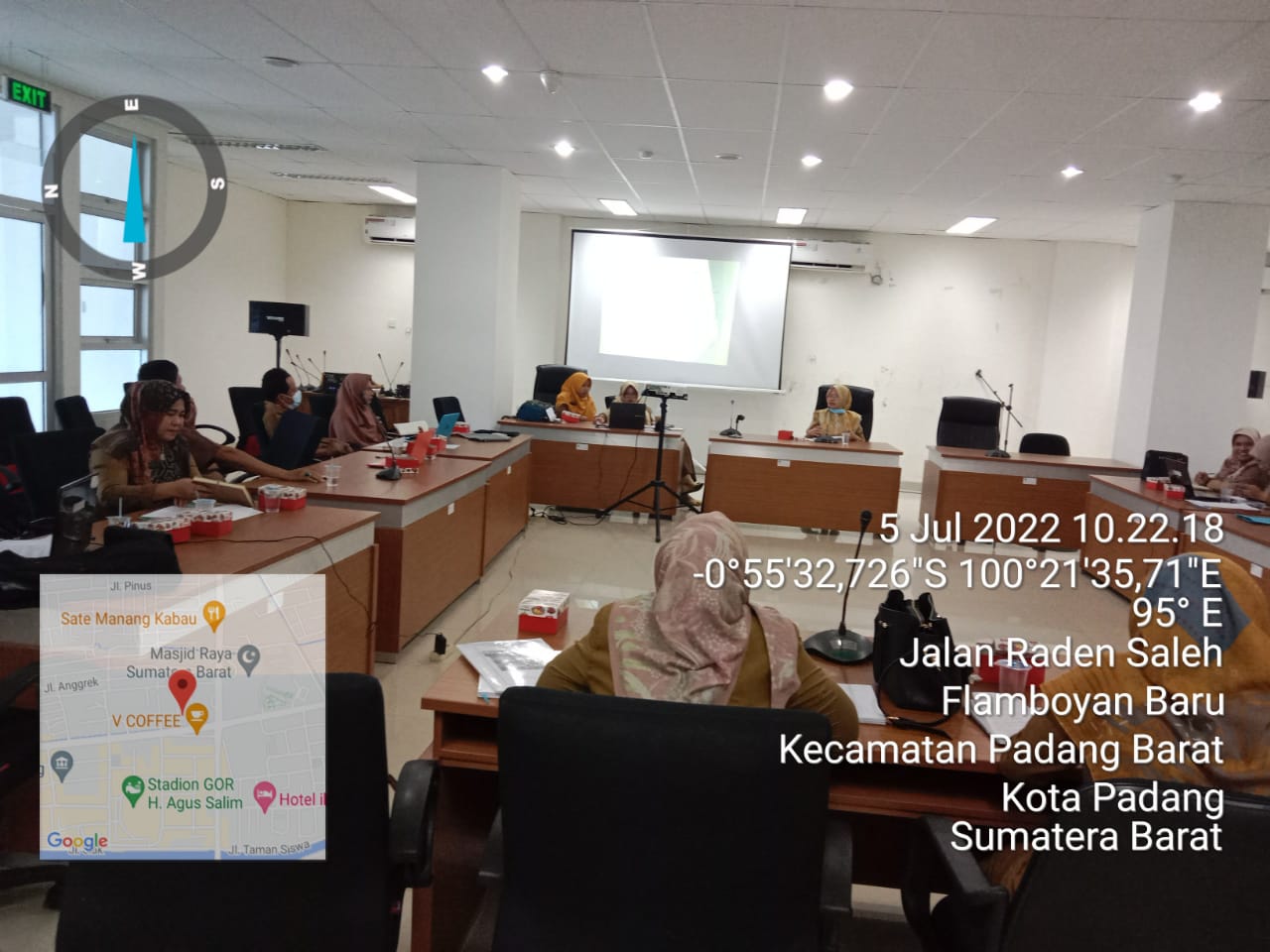 RAKOR KETERSEDIAAN PANGAN STRATEGIS MENGHADAPI HBKN HARI IDUL ADHA DI DINAS PANGAN PROVINSI SUMBAR