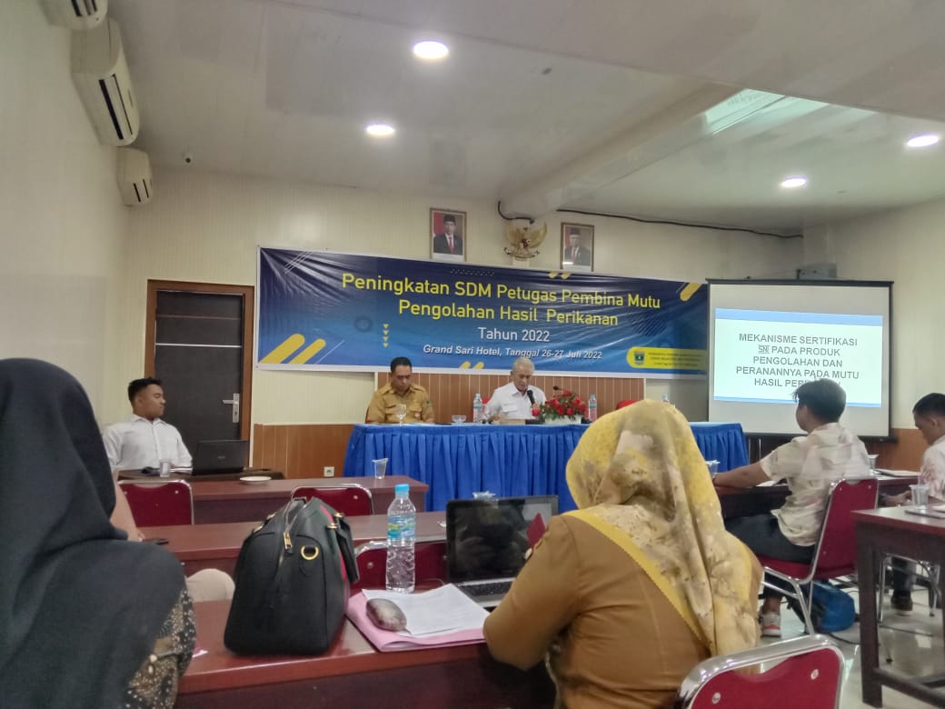 PELATIHAN PENINGKATAN SDM PETUGAS PEMBINA MUTU PENGOLAHAN HASIL PERIKANAN DI PADANG