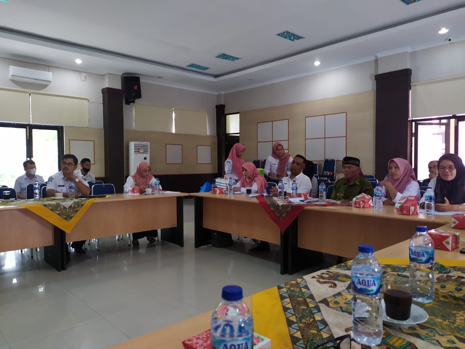 MENGHADIRI ACARA FGD DAMPAK PERUBAHAN IKLIM DAN PERTIMBANGAN GESI PADA PETANI SAWAH