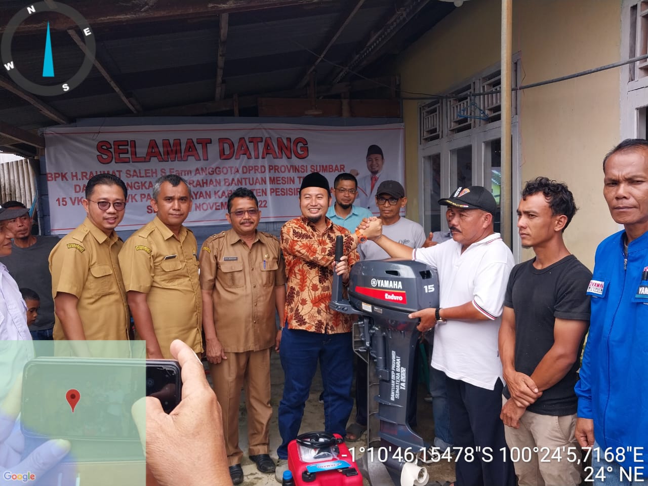PENYERAHAN BANTUAN MESIN TEMPEL DI NAGARI SUNGAI NYALO DANA POKIR DARI BAPAK RAHMAD SALEH