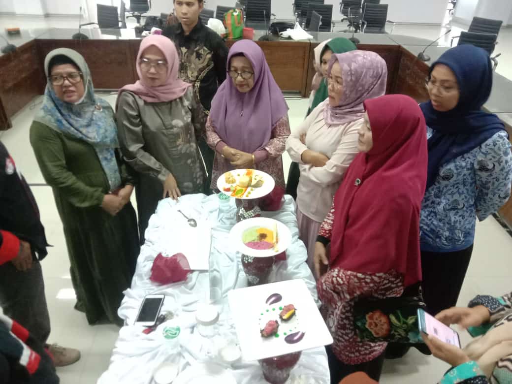 Display Makanan ke-Dua di Dinas Kelautan dan Perikanan Provinsi Sumatera Barat