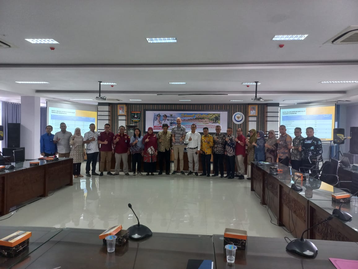 DISKUSI PENGEMBANGAN PELABUHAN PERIKANAN SAMUDERA BUNGUS_C