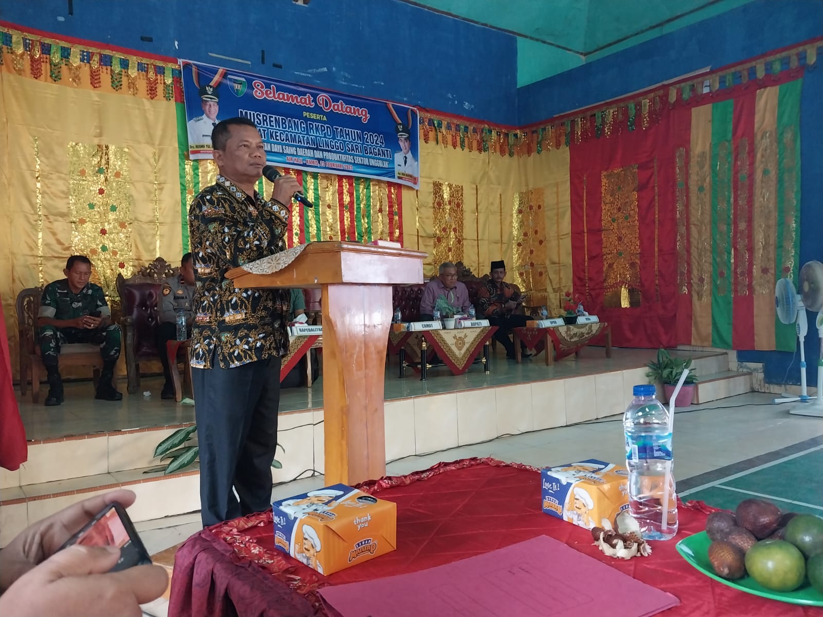 Menghadiri Acara Musrenbang RKPD Kecamatan Tahun 2024 di Kec. Linggo Sari Baganti