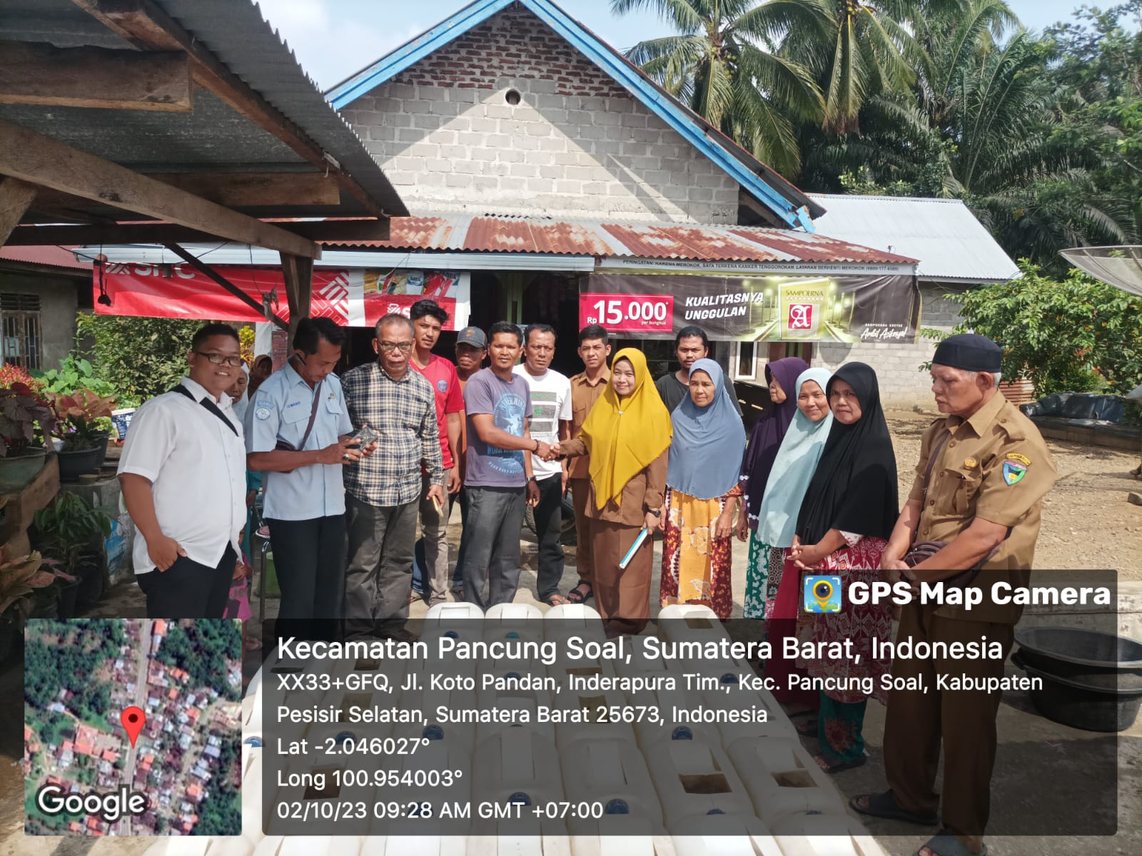 Penyerahan bantuan Benih Gurame di Kec. Air Pura